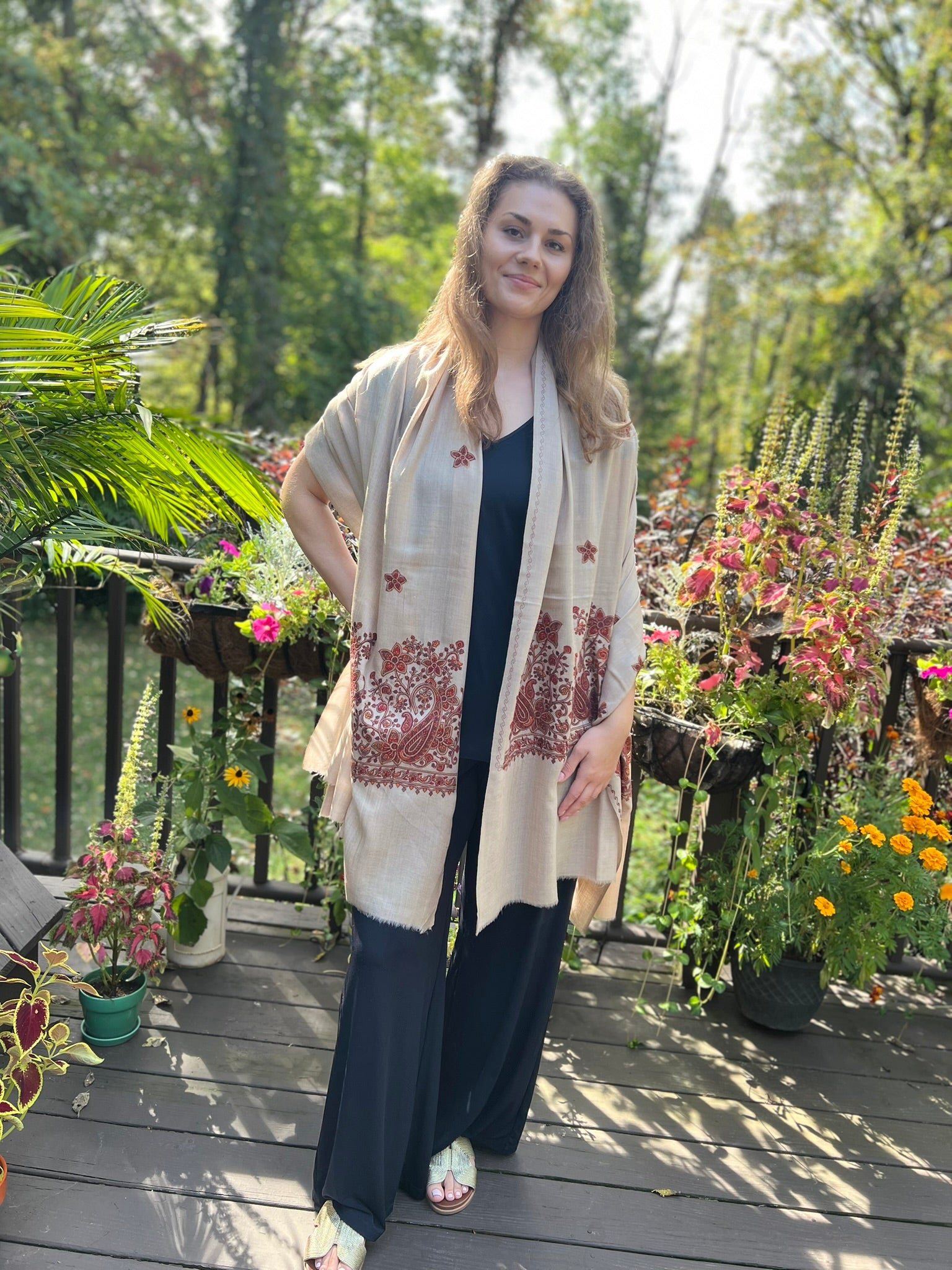 Beige Wool Embroidered Kashmir Paisley Shawl
